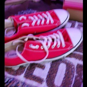 converse red/white low